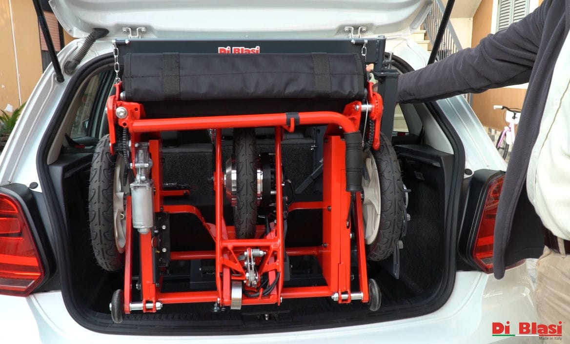 Подъемный рычаг для инвалидного кресла для машины - Di Blasi ...