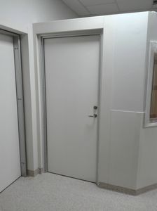 дверь для радиологической защиты