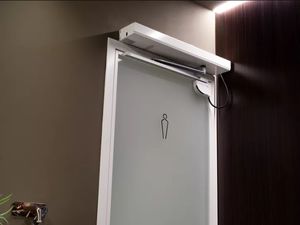 панель управления дверью для больничных помещений 1