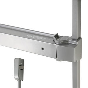 врезной замок для больничных дверей 1