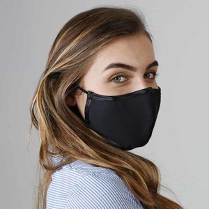 защитная маска из ткани