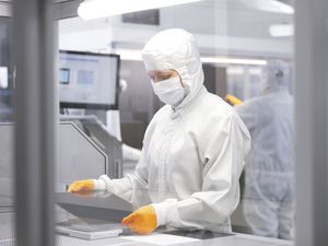 сенсорный многоточечный монитор