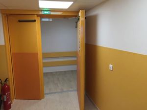 дверь для радиологической защиты