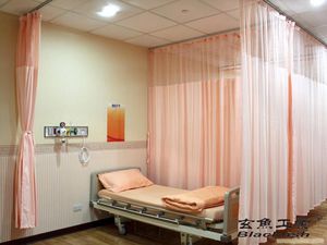 стойка для сыворотки на роликах