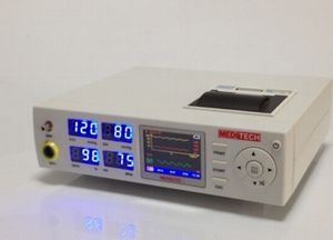 настольный монитор контроля жизненных функций