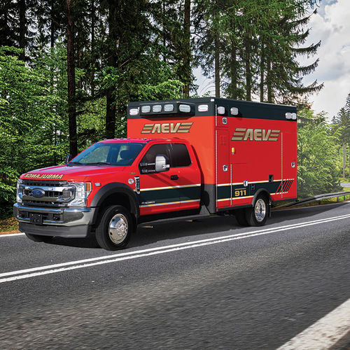 Машина скорой помощи с отсеком - American Emergency Vehicles - тип I / с дизельным двигателем
