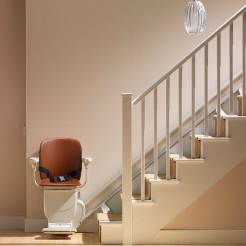 Подъемник для лестниц для прямых лестниц - Siena One - Stannah Stairlifts - для поворотных лестниц / для человека / тип кресло