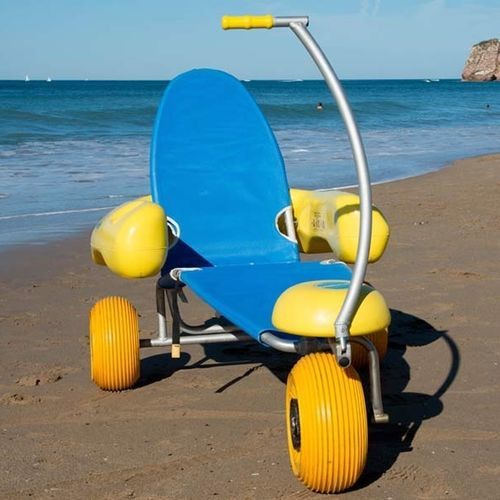 Инвалидная коляска с ручным управлением - BluBeach - DiGi Project - для пляжа / складная / с опорой для голеней