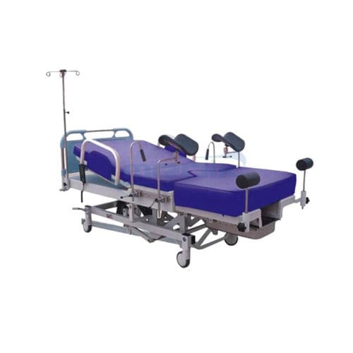 Кровать для родов - MC-D02 - Zhangjiagang Medi Medical Equipment - электрическая / с регулируемой высотой / на роликах