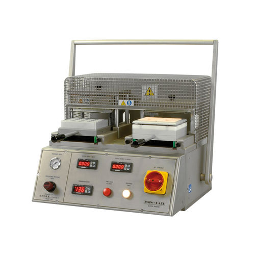 Полуавтоматическая система упаковки - Twin-Pack - O.M.A.R. S.r.l. Pharmaceutical Blister Solution - настольная / под блистером / для фармацевтической промышленности