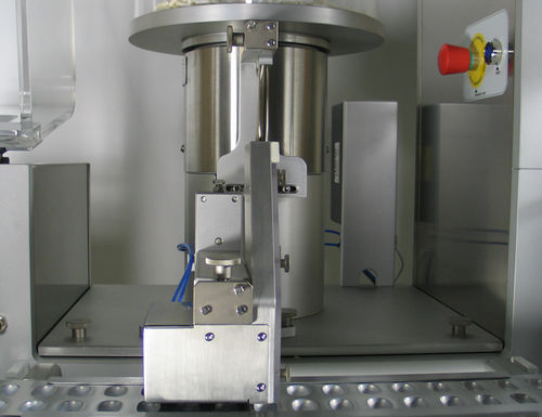 Перистальтическая система упаковки - O.M.A.R. S.r.l. Pharmaceutical Blister Solution - линейная / напольная / для твердых веществ