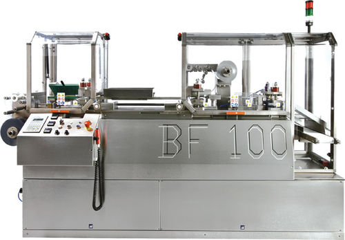 Автоматическая система упаковки - BF 100 - O.M.A.R. S.r.l. Pharmaceutical Blister Solution - горизонтальная / напольная / под блистером