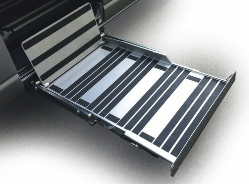 Подъемная платформа для инвалидного кресла - Access™ Mini-bus Slimline Cassette  - Mobility Networks - установленная на транспортном средстве