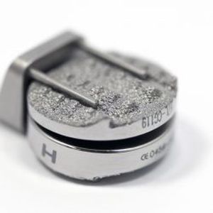 Дисковый протез шеи - DYNALIS-C® - NEURO FRANCE Implants