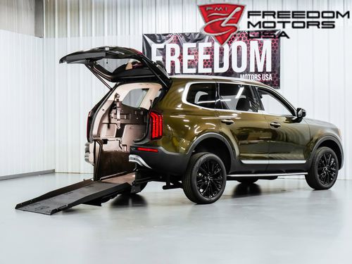 Транспортное средство для инвалидов SUV - 28519 - Freedom Motors USA - задний вход