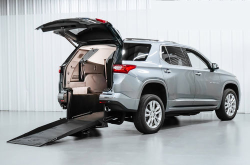 Транспортное средство для инвалидов SUV - 28615 - Freedom Motors USA - бензин / задний вход