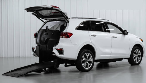 Транспортное средство для инвалидов SUV - 27643 - Freedom Motors USA - задний вход
