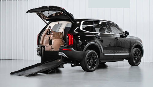 Транспортное средство для инвалидов SUV - 28656 - Freedom Motors USA - задний вход