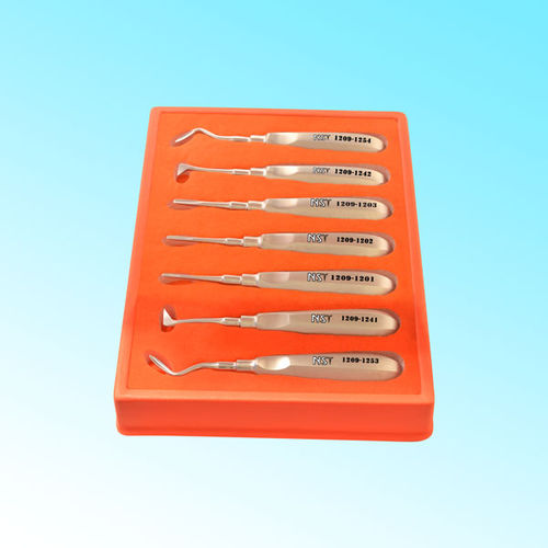 Изогнутый стоматологический люксатор - 1209-1300 - New Surgical Instruments Co. - Flohr / Seldin
