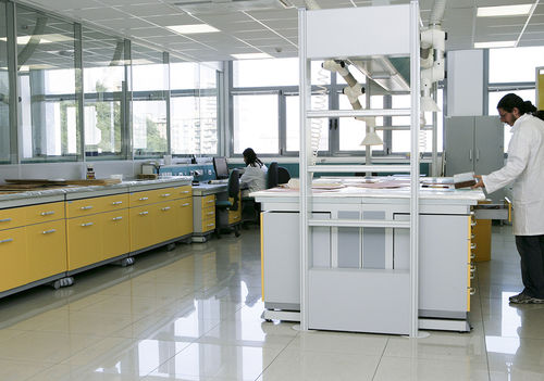 Лабораторный стол для стоматологии - MONOLITE IPERGRES® LABORATORY - MONOLITE IPERGRES - для гистопатологии / для медицинской радиологии / для стерилизации