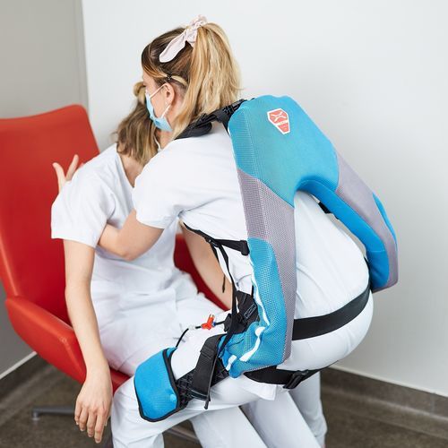 Экзоскелет для перемещения тяжелых грузов - Muscle Suit Every - Innophys Co., Ltd.