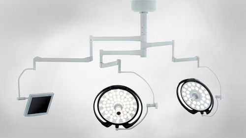 Потолочный хирургический светильник - CL-620 CM - Üzümcü Hospital Equipment - светодиодный / 3 штатива / 96