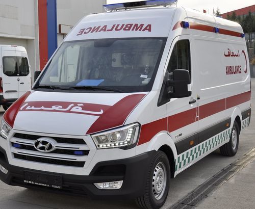 Машина скорой помощи фургон - Hyundai H350  - eos ambulance - с 4 носилками / с кислородной терапией