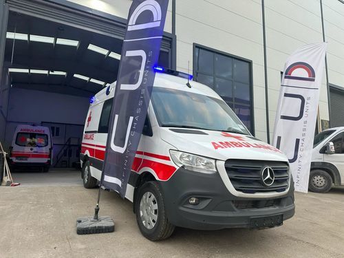 Машина скорой помощи для инфекционных рисков - Mercedes Sprinter  - ICU AUTOMOTIVE IMPORT EXPORT AND CONSULTING. - для машин скорой помощи / для травматологии / изоляционная