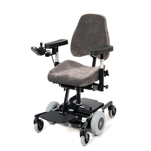 Электрическая инвалидная коляска - REAL 6100 PLUS - Mercado Medic Deutschland GmbH - для помещений / с регулируемой высотой / вертикализатор