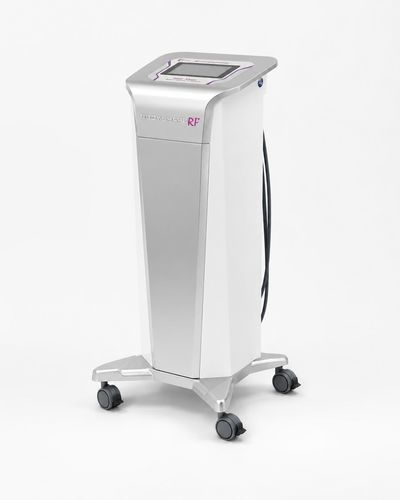 RF-аппарат для омоложения кожи - Body Shape - Active Optical Systems  - аппарат для микроигольчатого RF-лифтинга / RF-аппарат для контурной пластики тела / на тележке