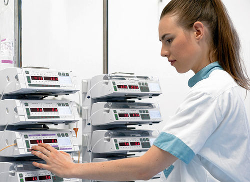 Инфузионный насос 1 канал - Volumed®µVP7000 Premium  - Arcomed AG Medical Systems - для неотложной помощи / педиатрический