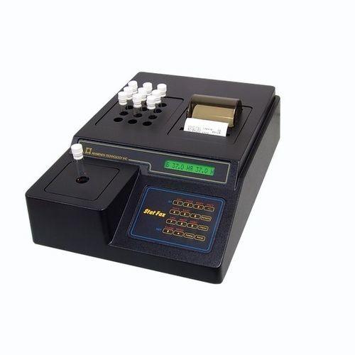 Автоматический биохимический анализатор - Stat Fax 1904 - Awareness Technology - настольный / клинический