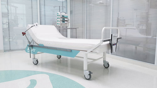 Ручной диагностический стол - 2-066 - ALVO Medical - с регулируемой спинкой / на роликах / эргономичный