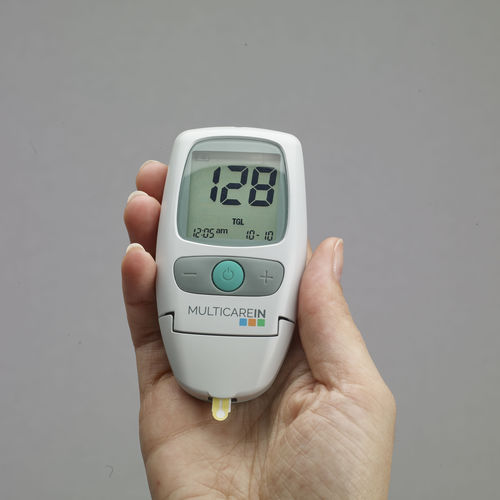 Анализатор тест-полосок для контроля нескольких показателей - MULTICAREIN - Biochemical Systems International S.p.A. - холестерина / на глюкозу / триглицериды