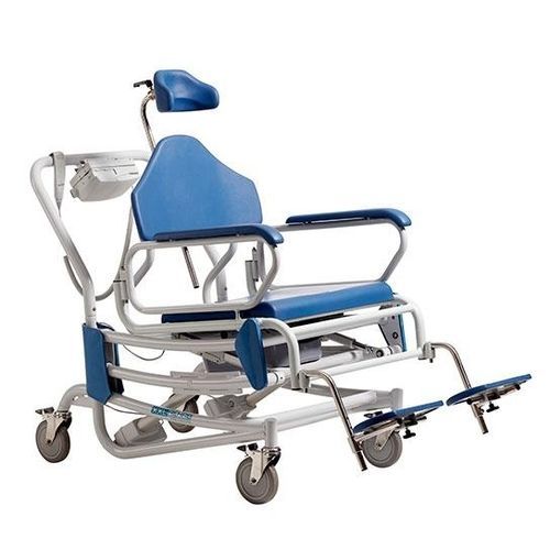 Стул для душа с высокой спинкой - 0157-066-000 - Cobi Rehab - с подлокотниками / на колесиках / с отверстием для туалета