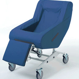 Наклонное кресло для отдыха - V101-4100C - Horcher Medical Systems - с ручным управлением / на роликах / с опорой для голеней