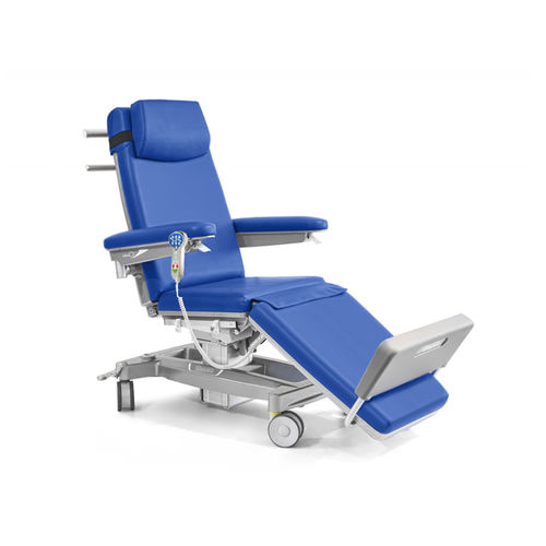 Электрическое кресло для медицинского обслуживания - 384440 IDEA 3 - Malvestio - Furniture for healthcare facilities - 3 секции / на роликах / с регулируемой высотой