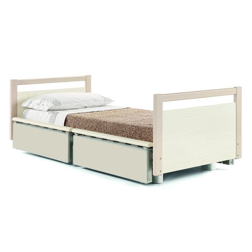 Кровать для неотложной помощи - Equo Trend - Malvestio - Furniture for healthcare facilities - электрическая / наклонная / с системой блокировки колес