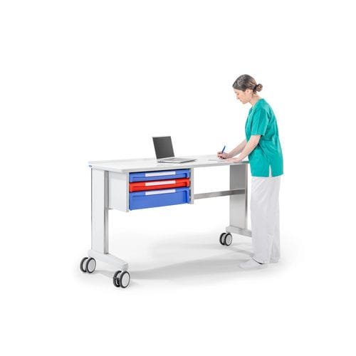 Рабочая поверхность с выдвижным ящиком - Malvestio - Furniture for healthcare facilities - на роликах
