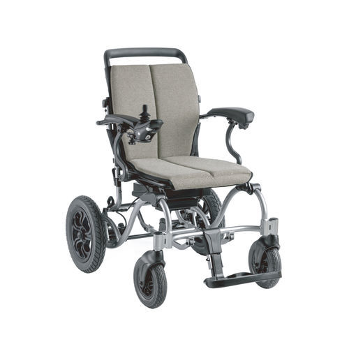 Электрическая инвалидная коляска - D130EL - Jiangsu Yuyue Medical Equipment & Supply - для улицы / для помещений