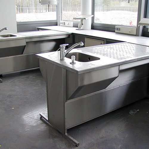 Лабораторная рабочая станция для макроскопии - UCS-E-1500-D - KUGEL medical GmbH & Co. KG - для подготовки проб / напольный / с нисходящей вентиляцией