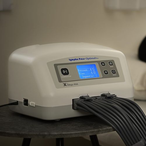 Аппарат прессотерапии - LYMPHA PRESS OPTIMAL® PLUS - Mego Afek - настольный / 24 независимых отсека