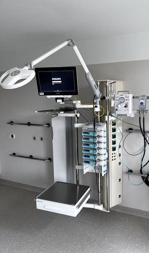 Настенная панель для внутренних коммуникаций - IME 1500/dublex - modul technik - вертикальная / для отделения интенсивной терапии / персонализированная