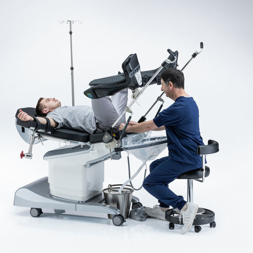 Кресло для медицинского обслуживания интервенционная процедура - medi-matic® 115.9 - SCHMITZ medical GmbH - электрическое / Тренделенбург / эргономичное