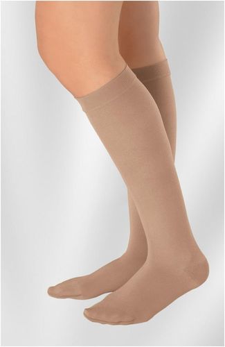 Компрессионные носки поддержка при тромбозе вен - Juzo® Soft - Juzo - для женщины