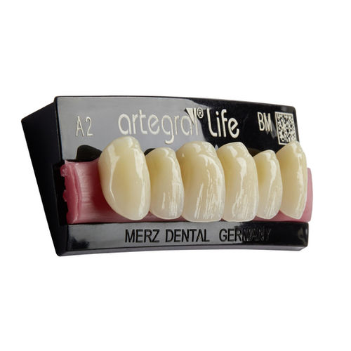 Стоматологический протез из PMMA - artegral®life - Merz Dental GmbH   - для передних зубов / для задних зубов / полупрозрачный