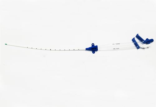 Түнгі көйлектегі секс