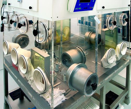 Бардачок для трансфера пациента - Beta box - Isotope Technologies Dresden  - для распределения / для подготовки радиоактивных изотопов / для радиофармпрепаратов
