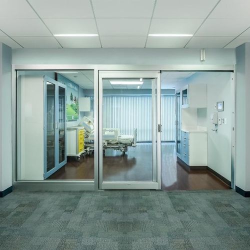 Дверь для больниц - ProCare™ 8300 - Stanley Access Technologies - для интенсивной терапии / раздвижная / створчатая