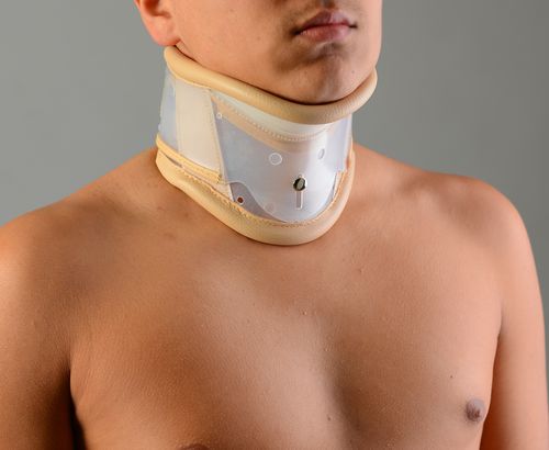 Полужесткий шейный ортез - 1700 - Novamed Medical Products - C (10 см) / с защитой подбородка / для взрослых